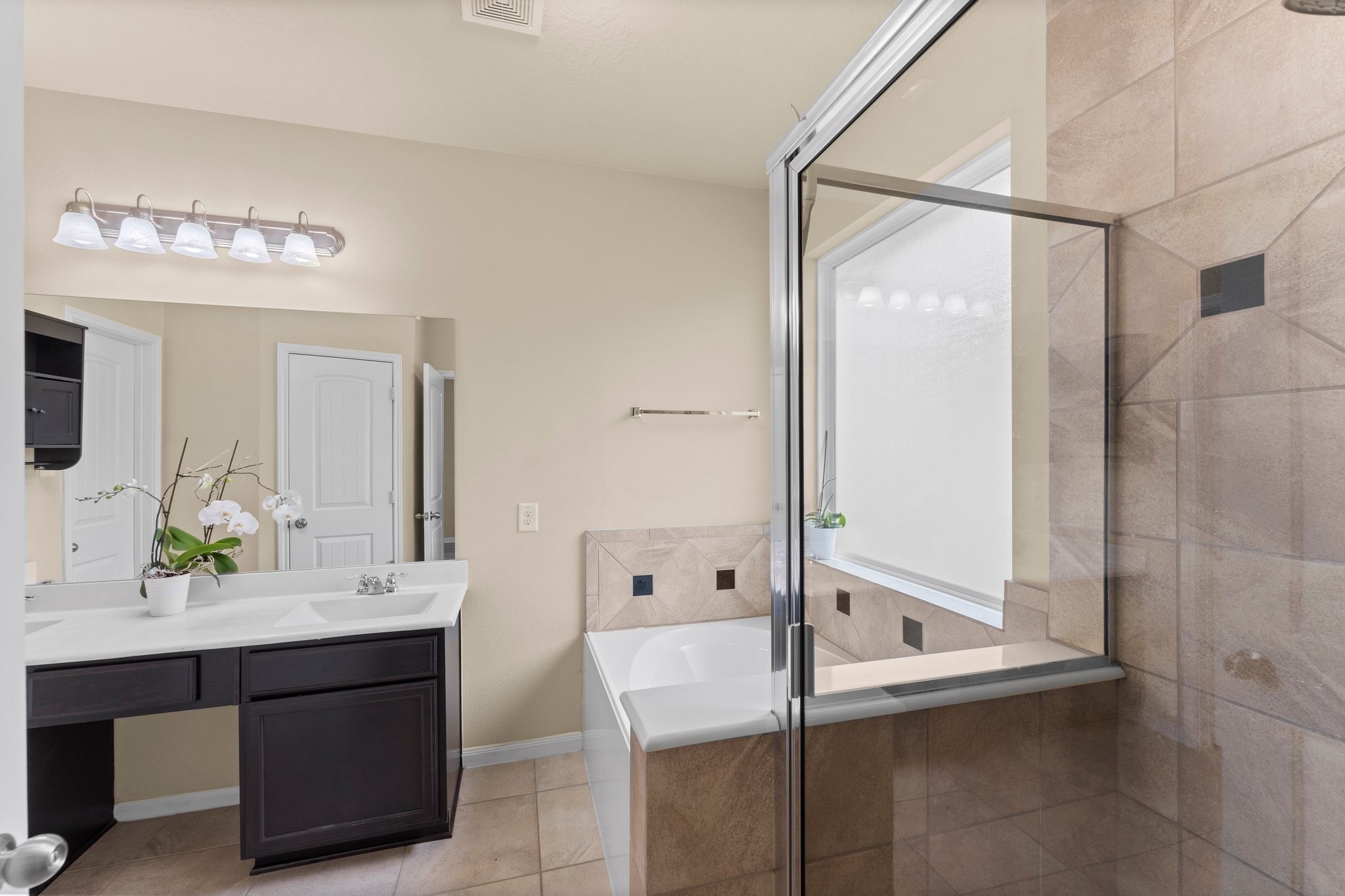 20119 Ray Falls Drive Property Photo 19