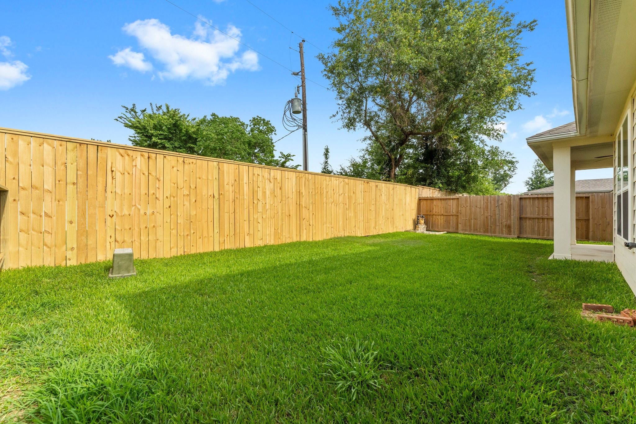 20119 Ray Falls Drive Property Photo 36