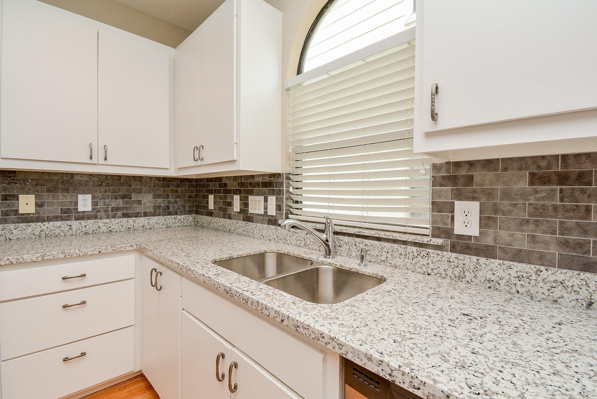 5911 Petty Street Property Photo 26
