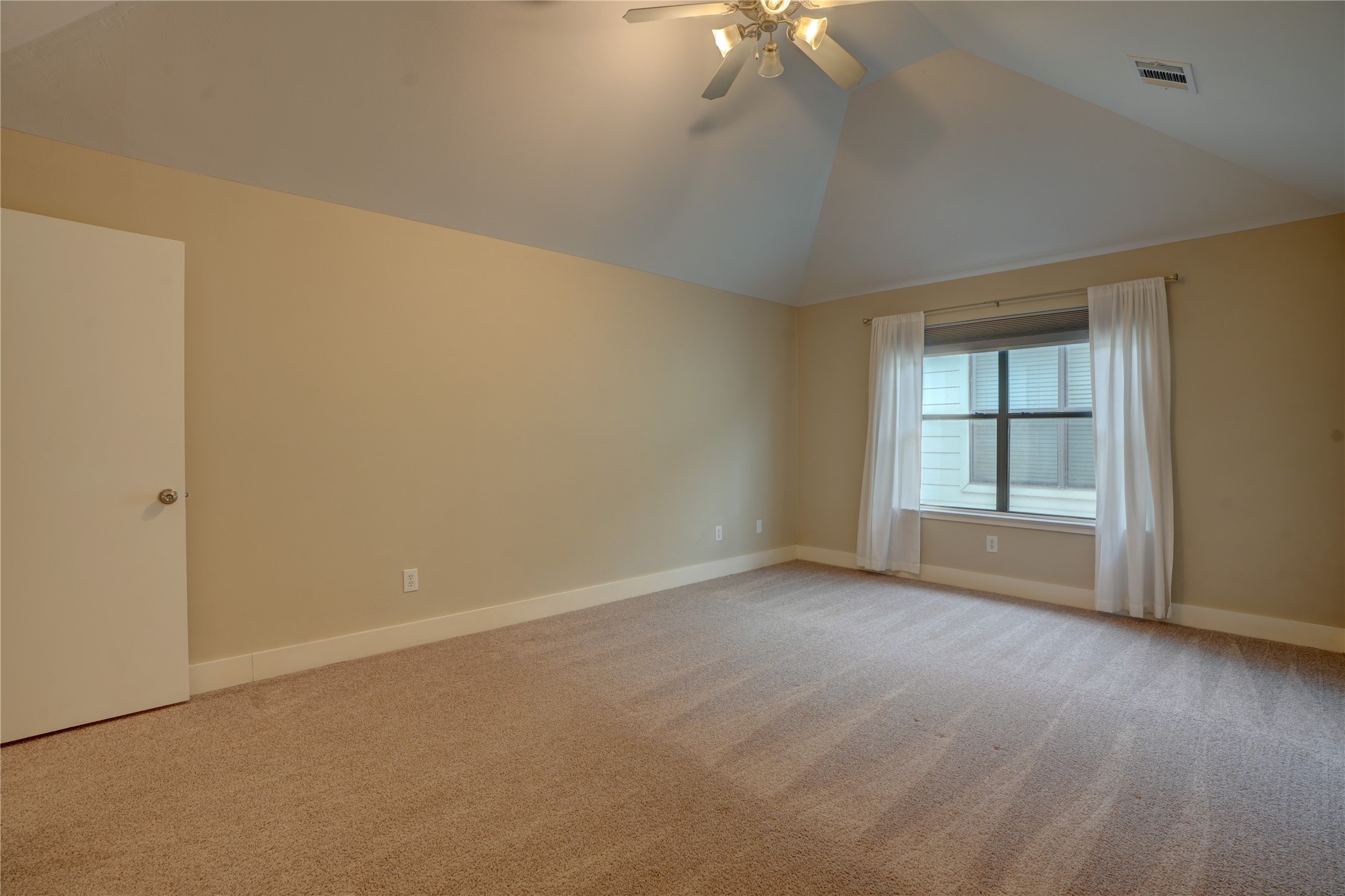 5911 Petty Street Property Photo 31