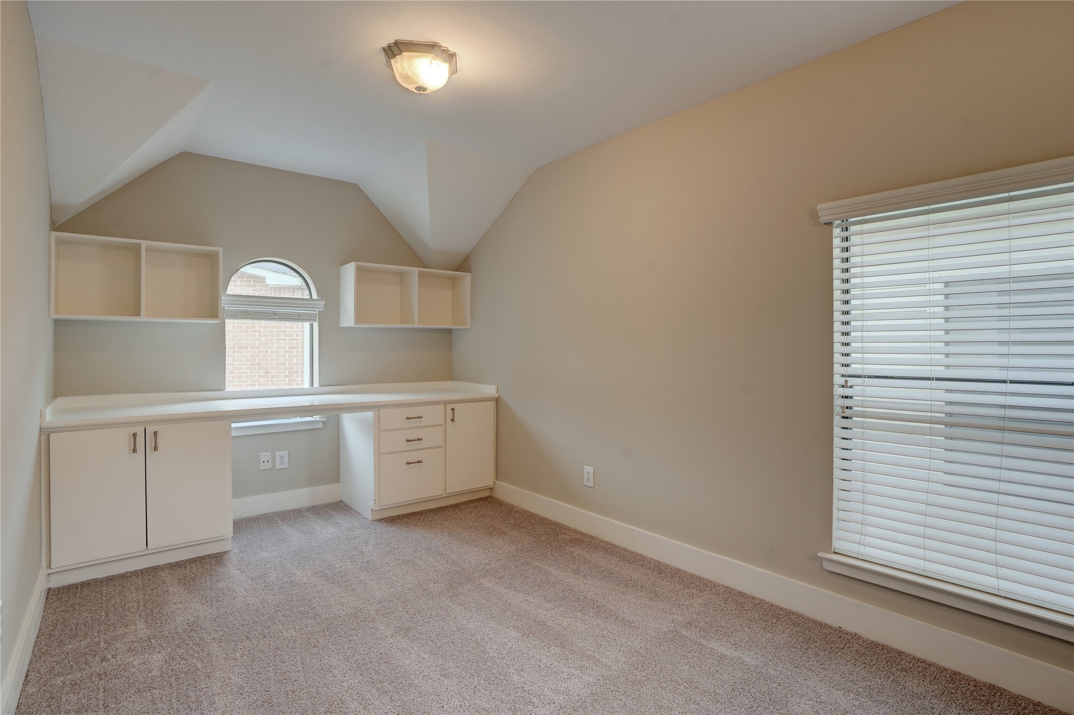 5911 Petty Street Property Photo 39