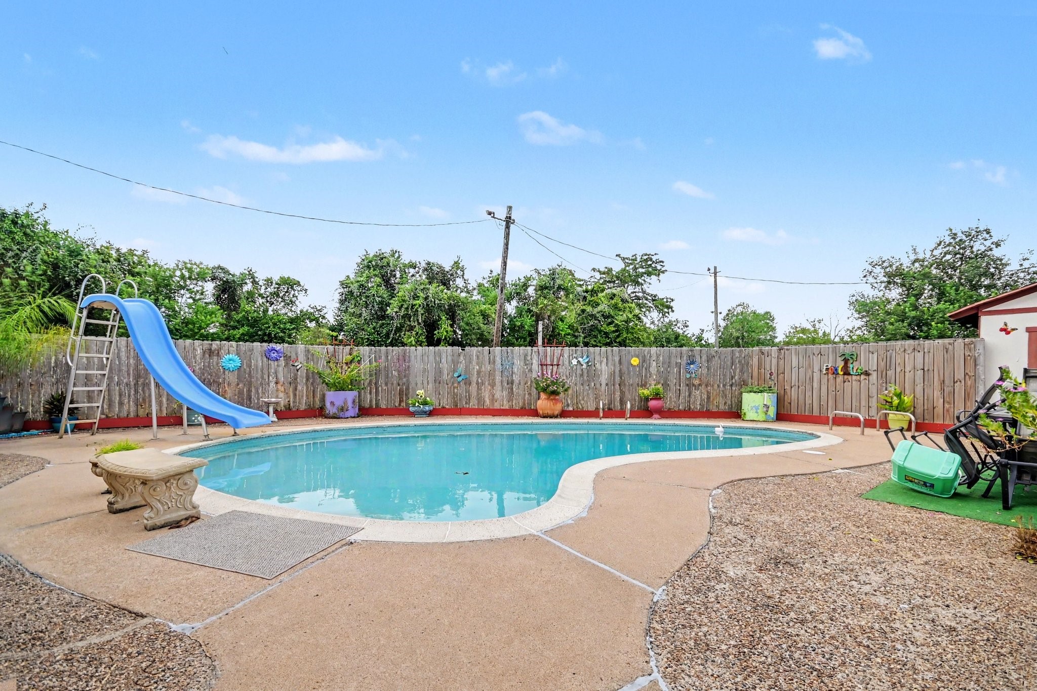 5526 Avenue F Property Photo 10
