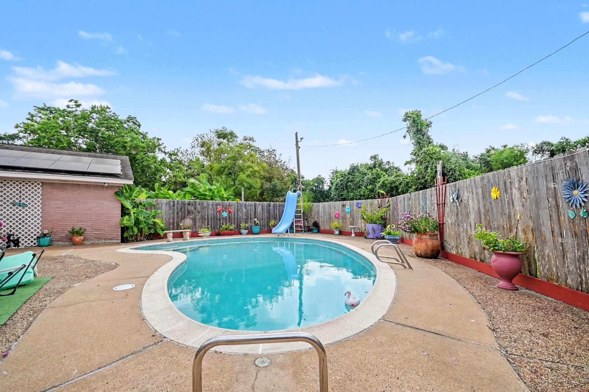 5526 Avenue F Property Photo 12