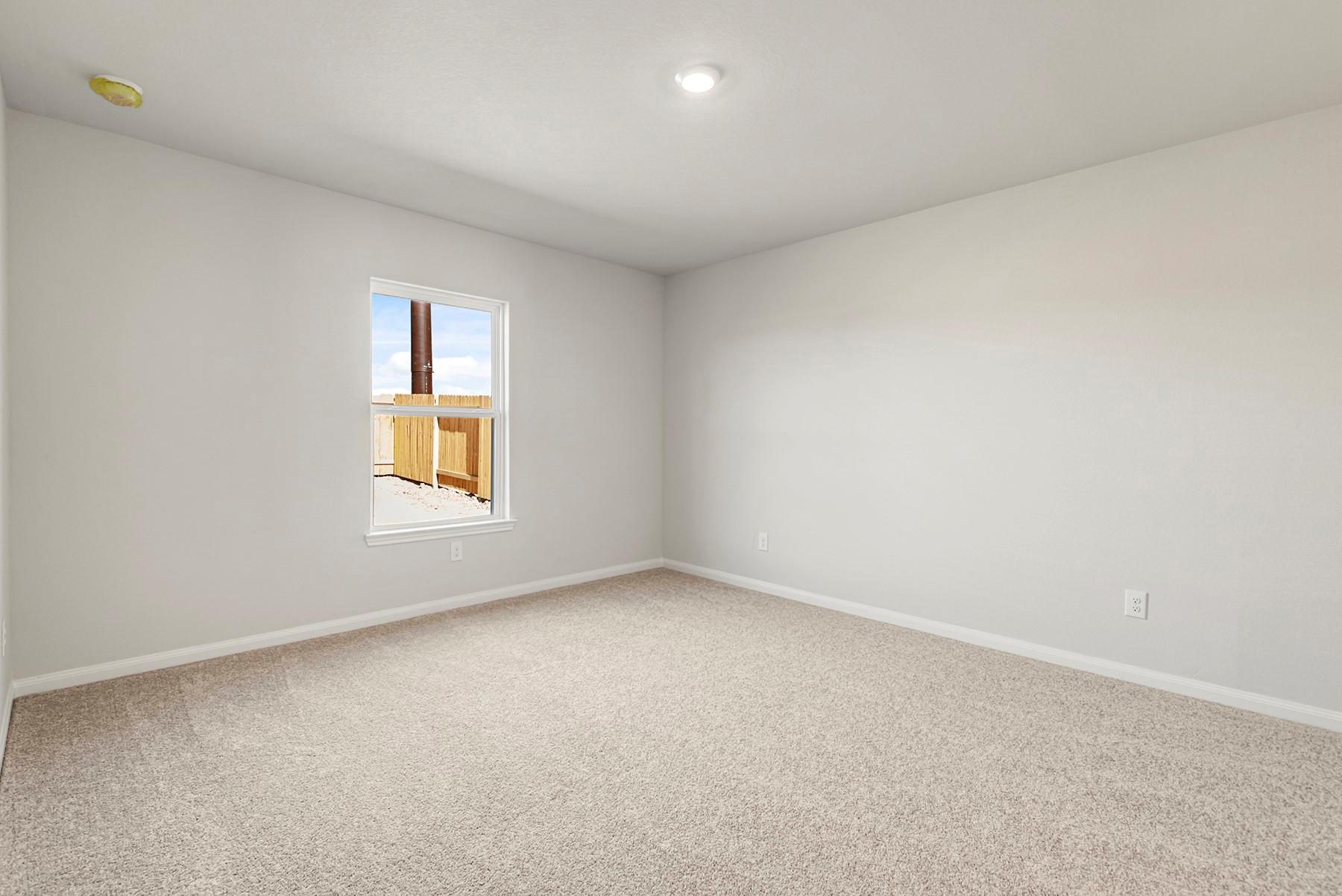 8318 Sunberry Shadow Drive, Houston Tx 77016 Property Photo 4