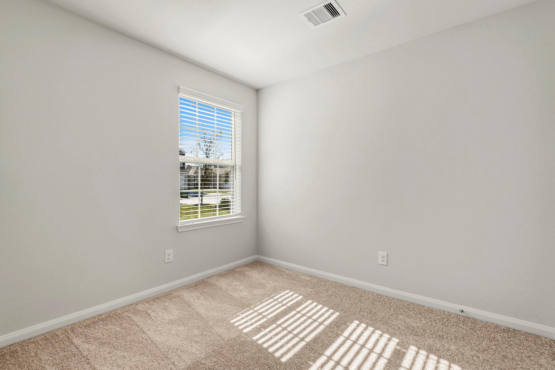 8318 Sunberry Shadow Drive, Houston Tx 77016 Property Photo 6