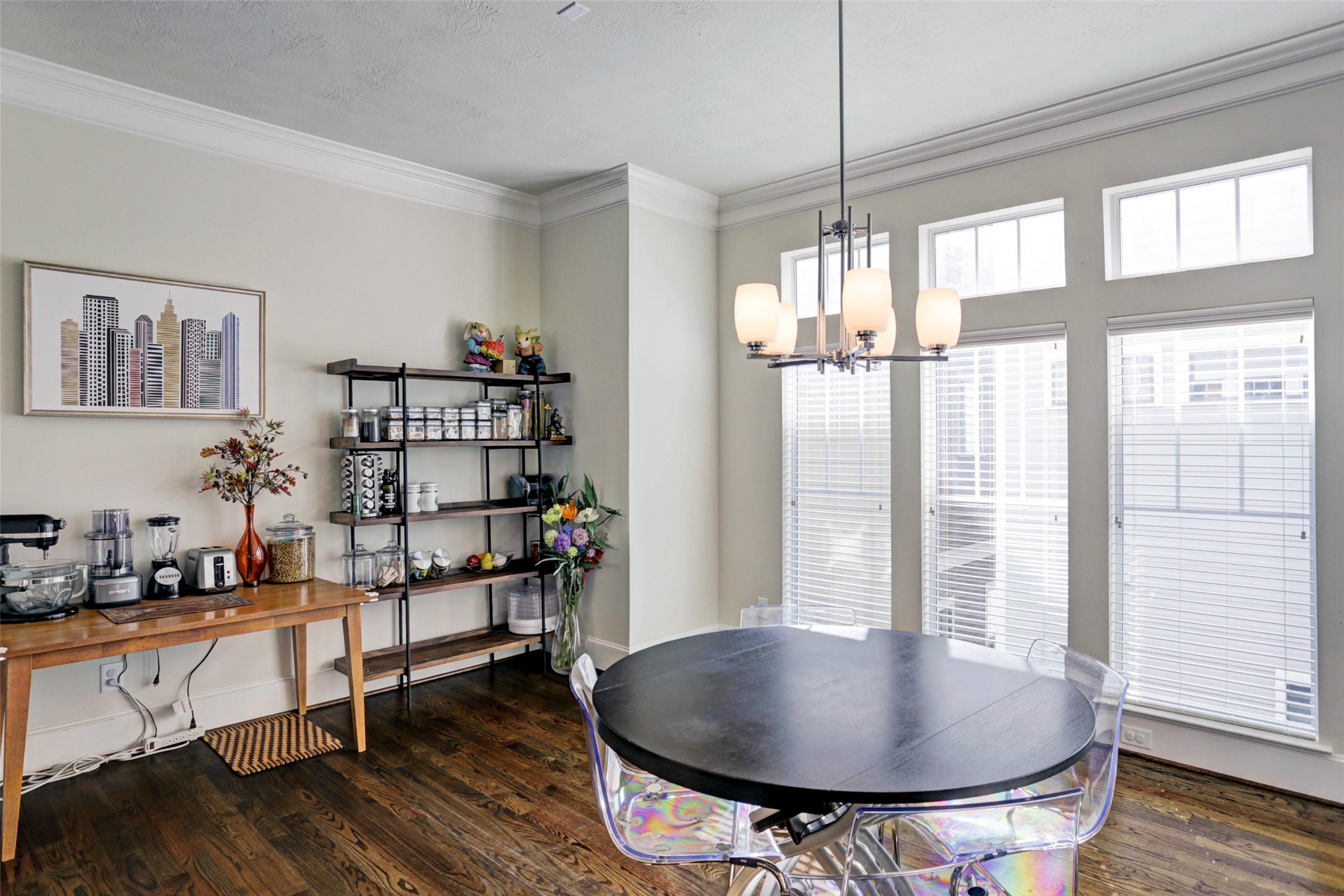 2406 Beall Street D Property Photo 10