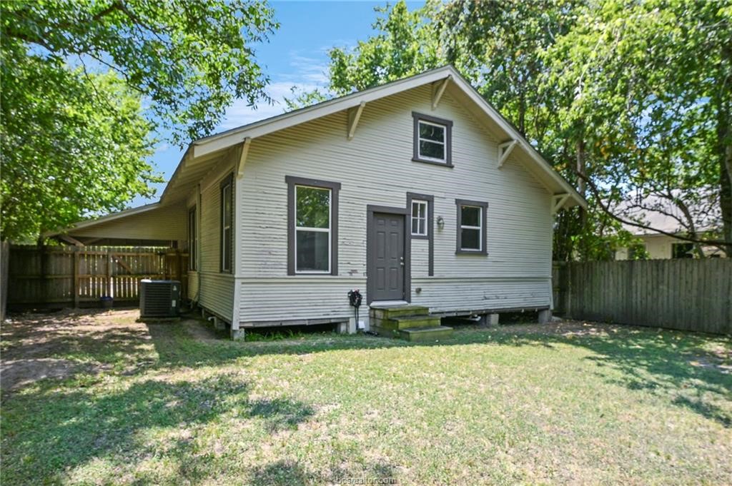504 W 28th Street Property Photo 18