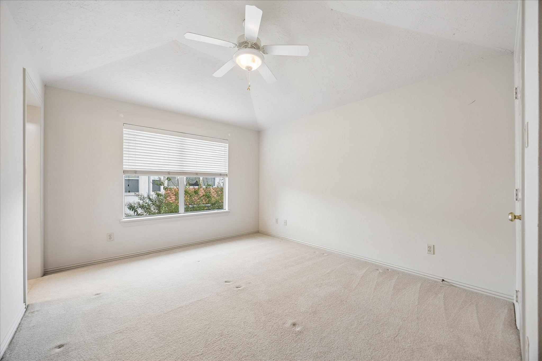 14239 Flower Creek Lane Property Photo 24