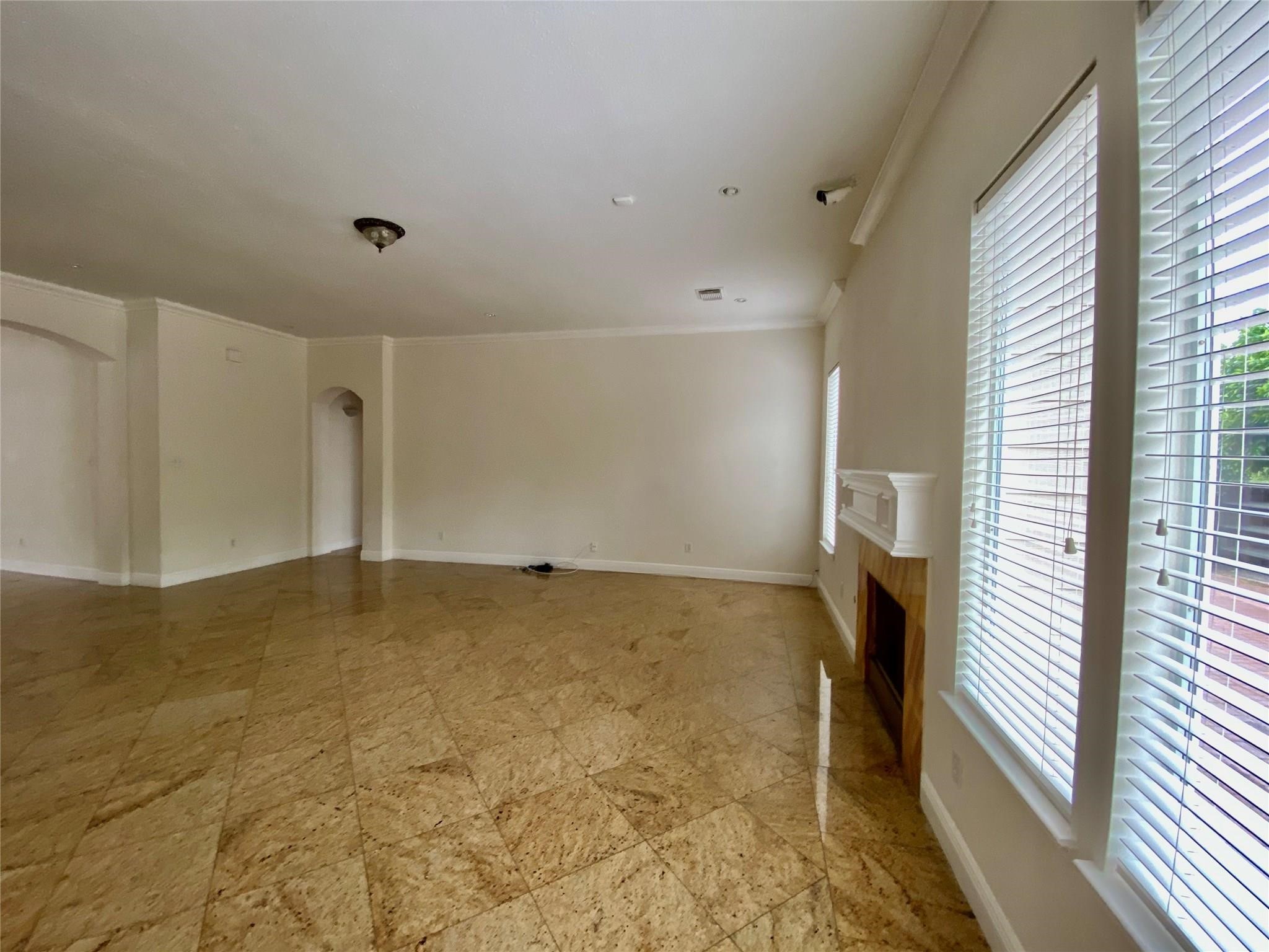 10323 Stanbrook Drive Property Photo 16