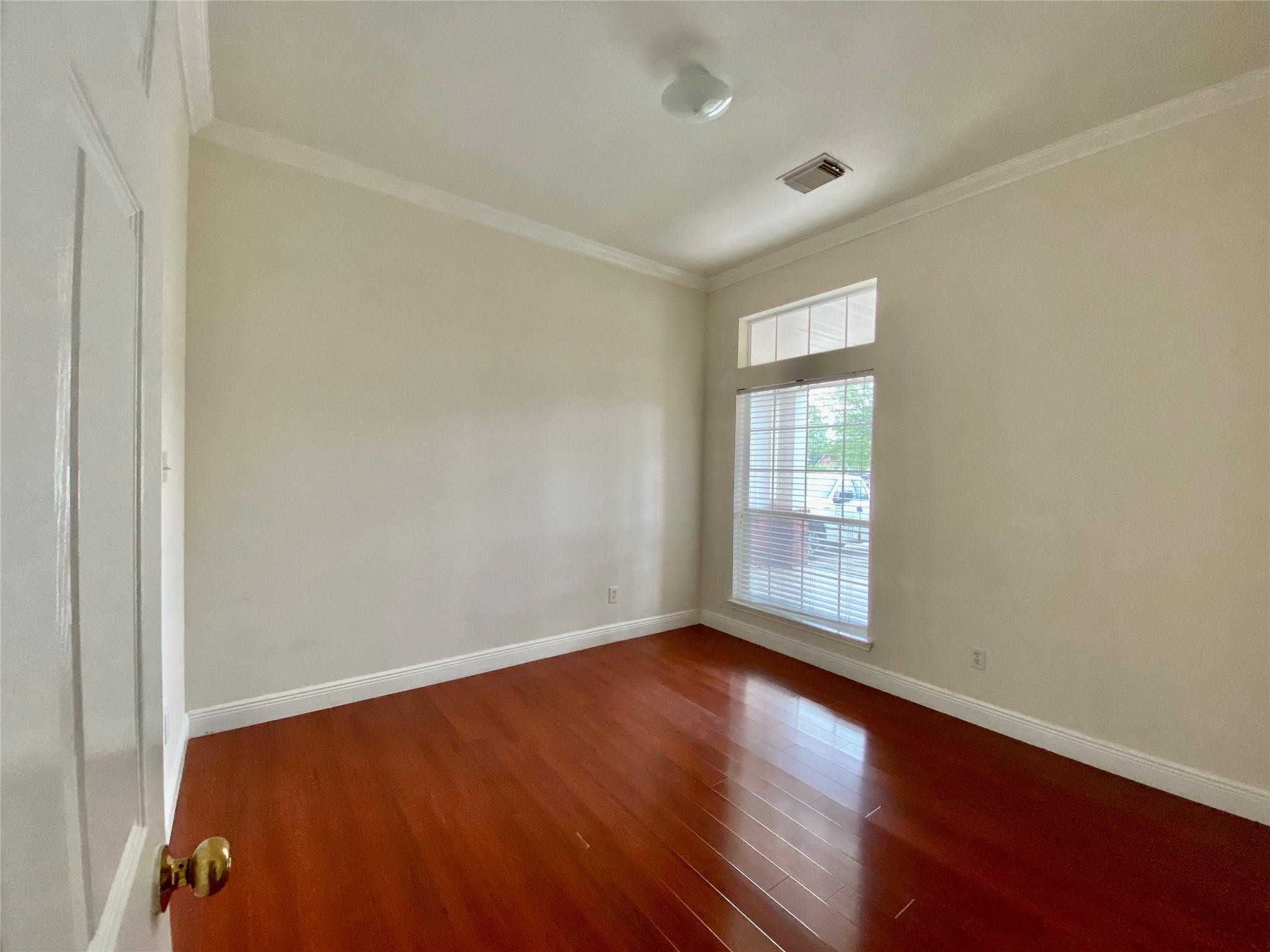 10323 Stanbrook Drive Property Photo 19