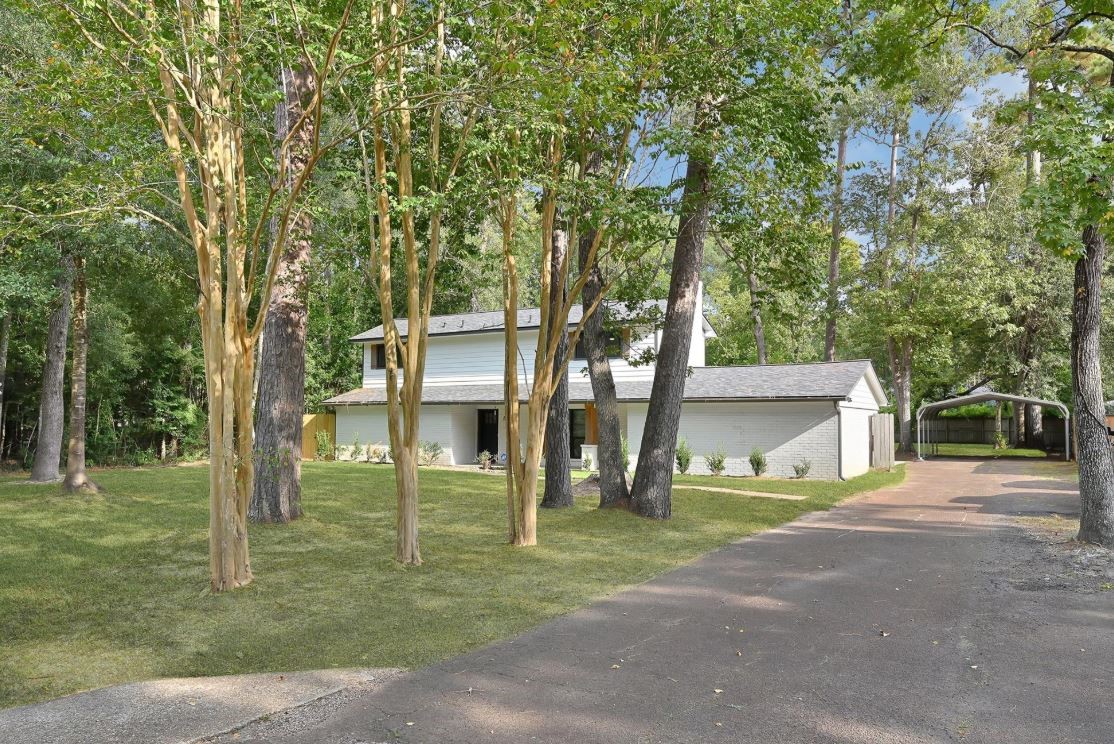 2630 Centurian Circle Property Photo 2
