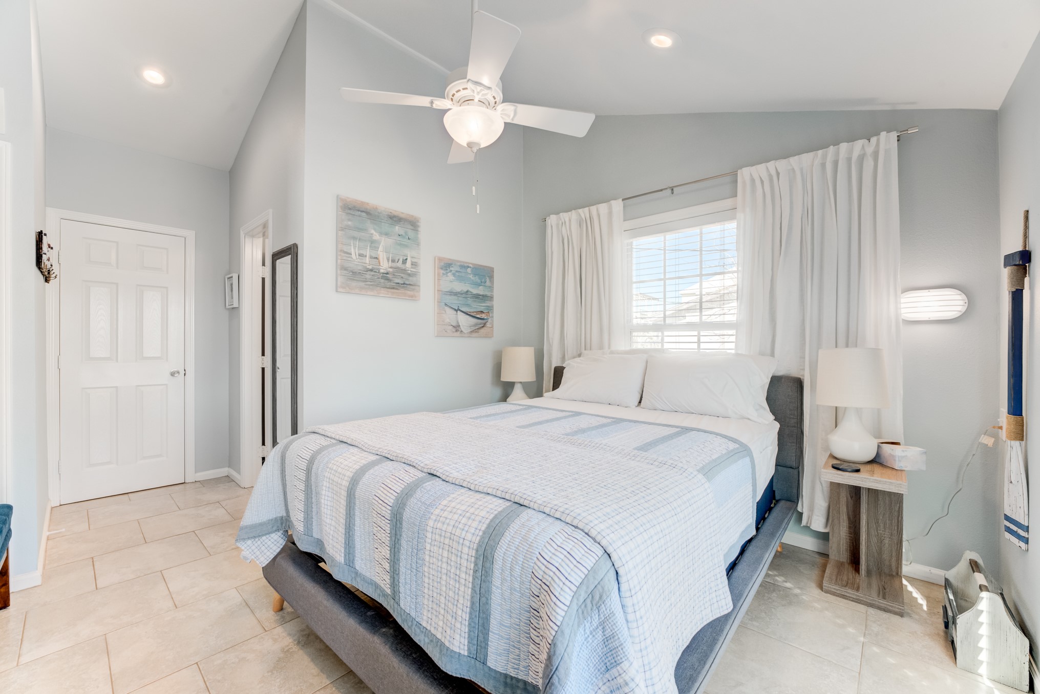 4211 Surf Drive Property Photo 27