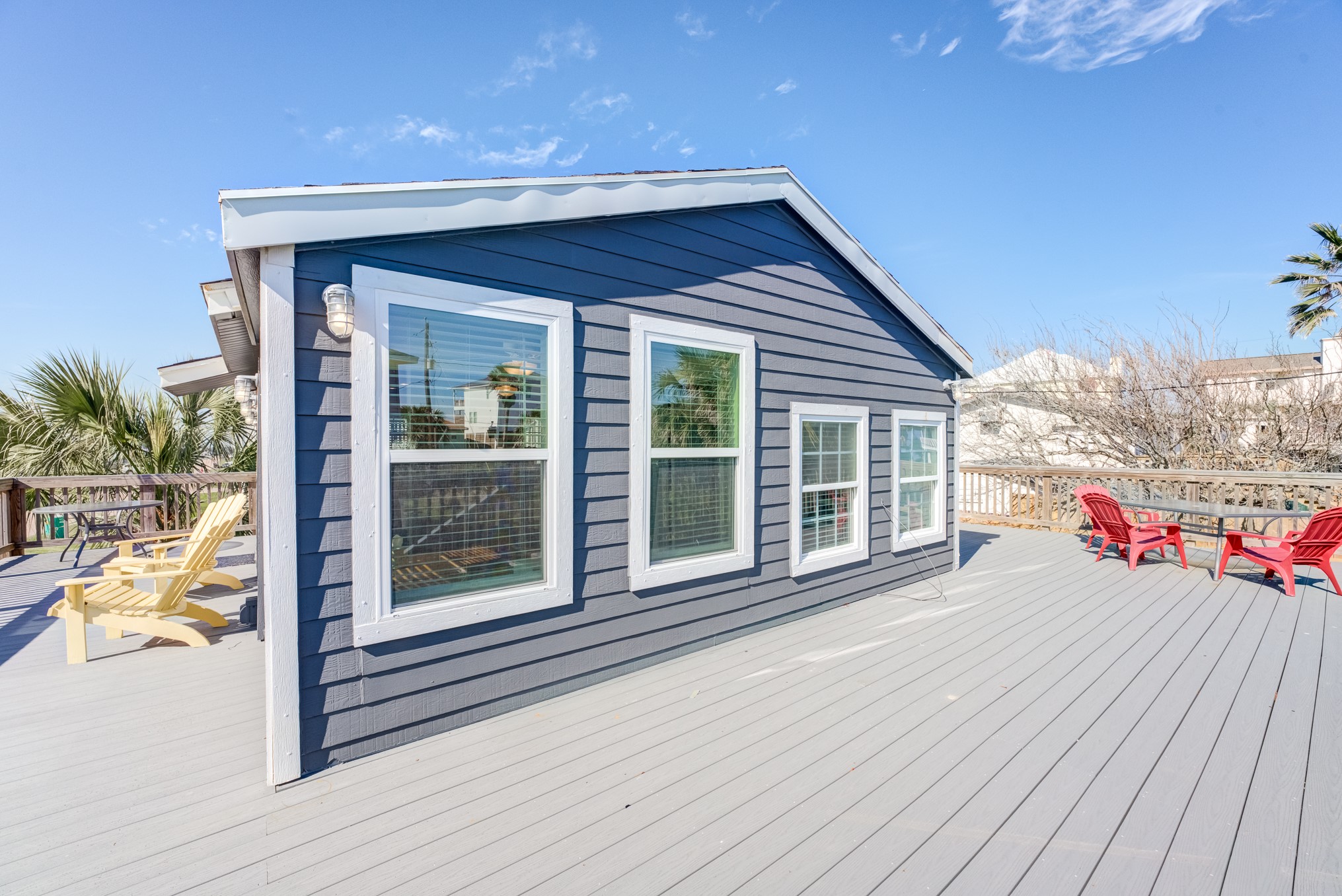 4211 Surf Drive Property Photo 32