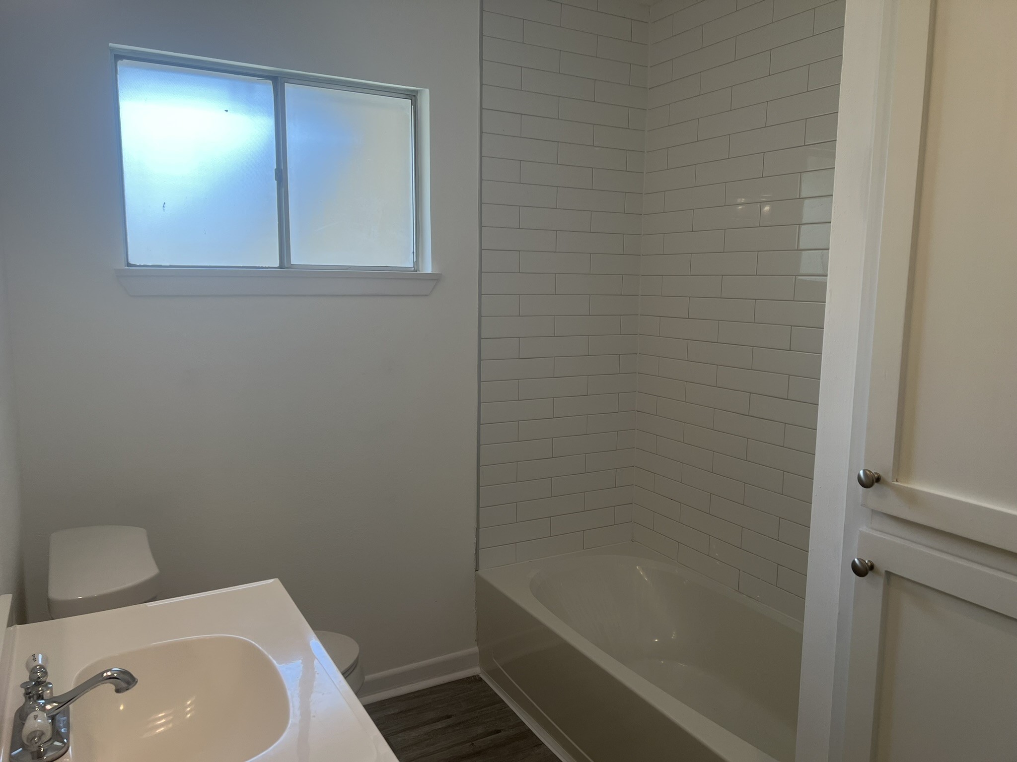 9007 Dunlap Street Property Photo 14