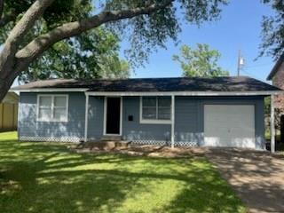 1029 N Chenango Street, Angleton TX 77515 Property Photo 1