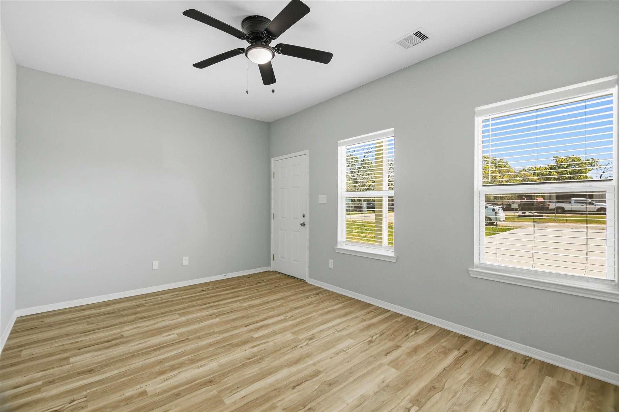 609 Canal Street Property Photo 9