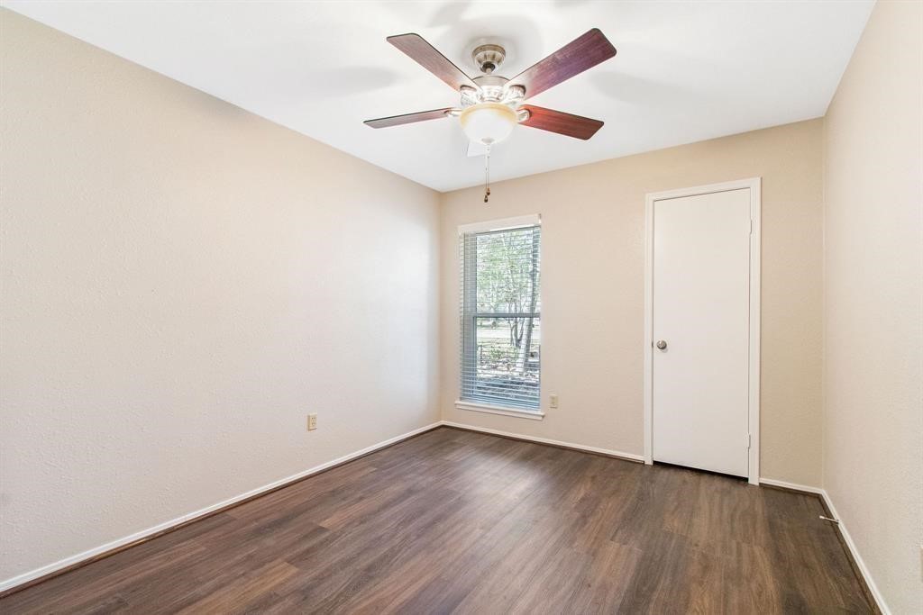 108 N Deerfoot Circle Property Photo 7