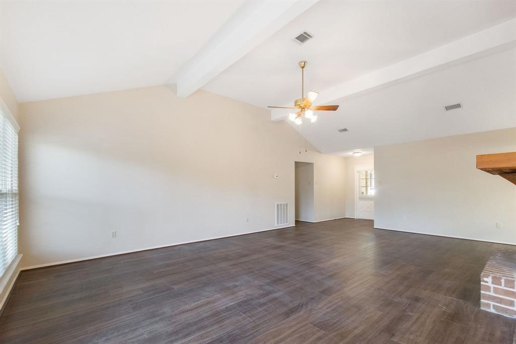108 N Deerfoot Circle Property Photo 20