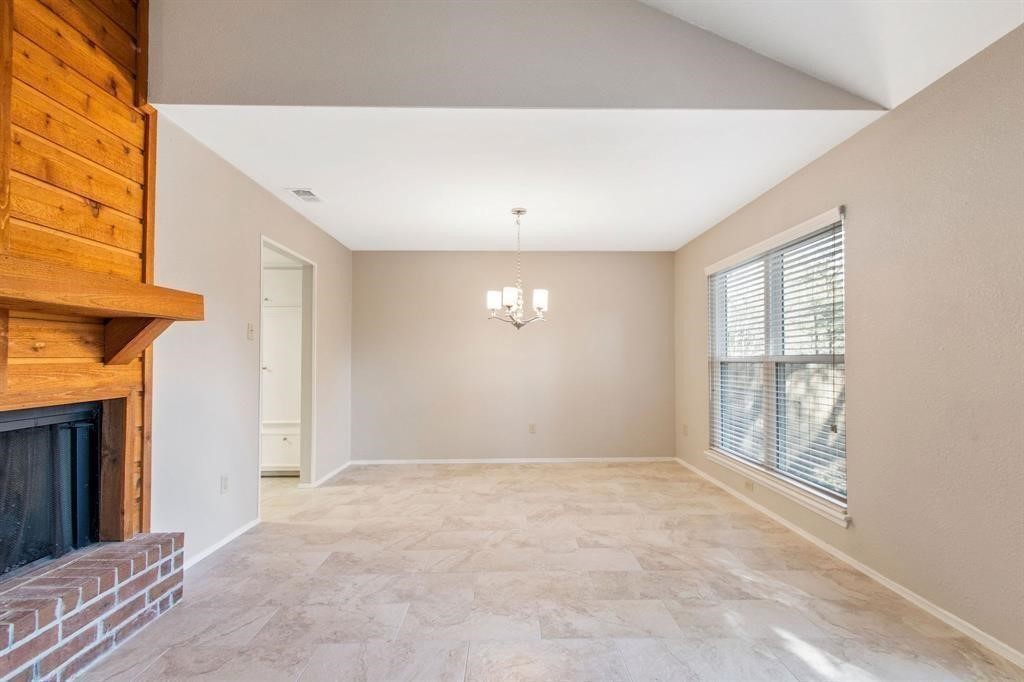 108 N Deerfoot Circle Property Photo 22