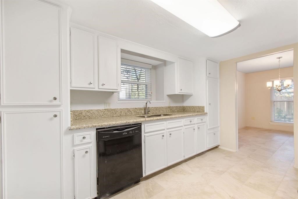 108 N Deerfoot Circle Property Photo 27