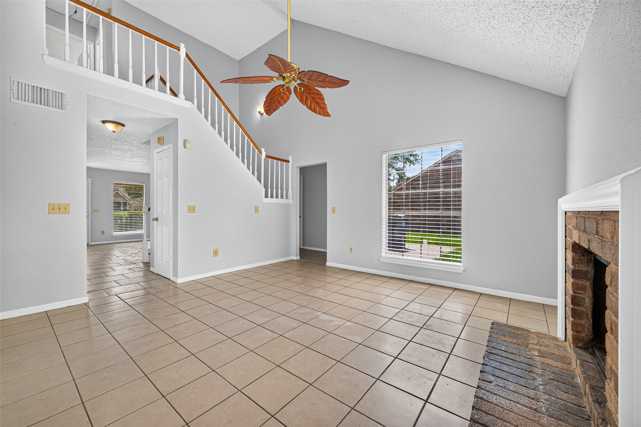 4419 Treasure Trl Property Photo 7