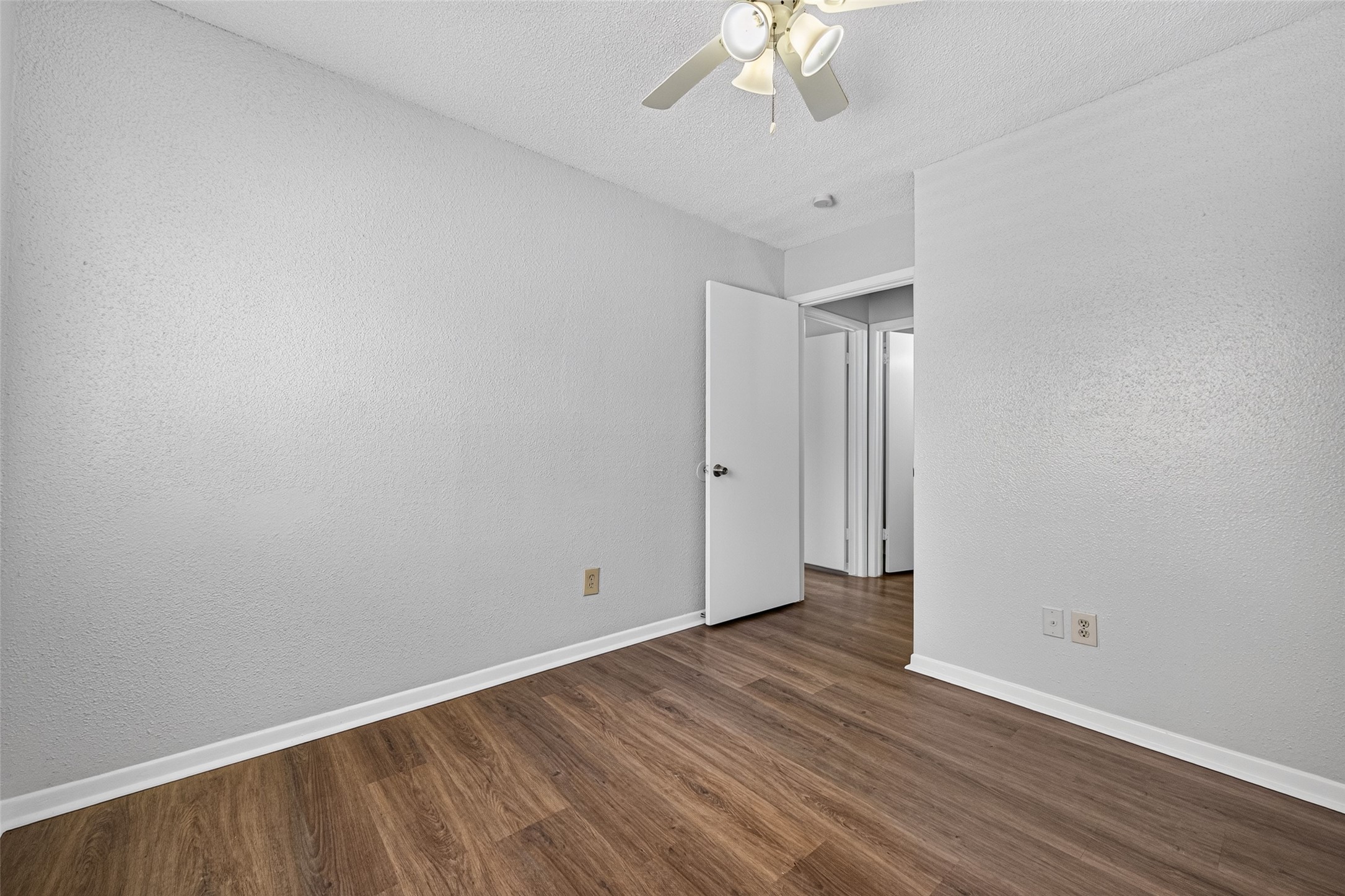 4419 Treasure Trl Property Photo 15