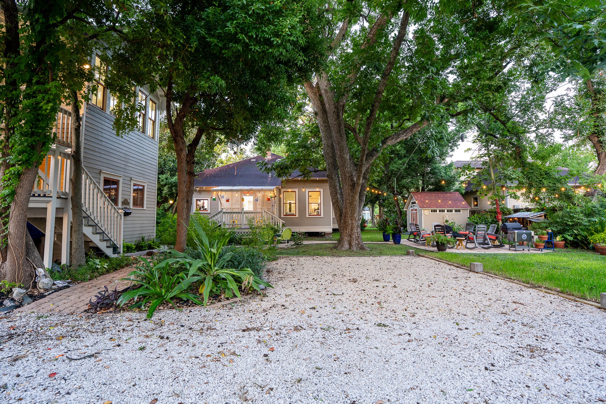 1841 Cortlandt Street Property Photo 46