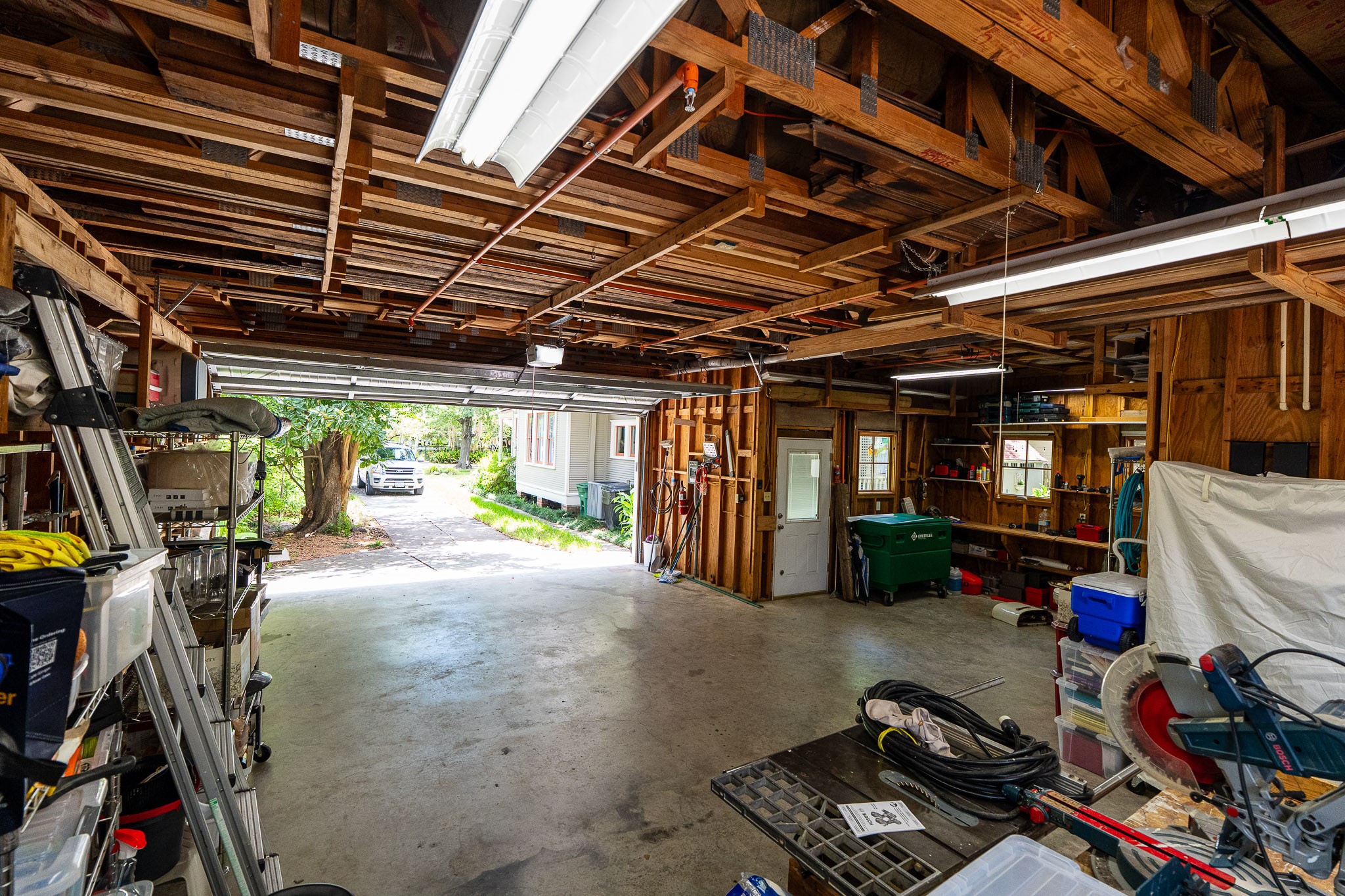 1841 Cortlandt Street Property Photo 50