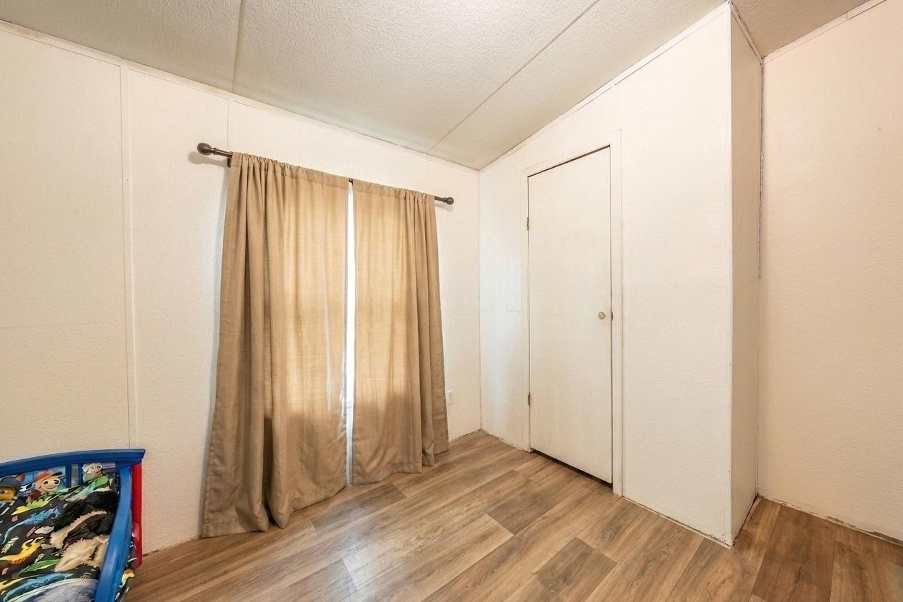 6502 Wagontree Trail Property Photo 22