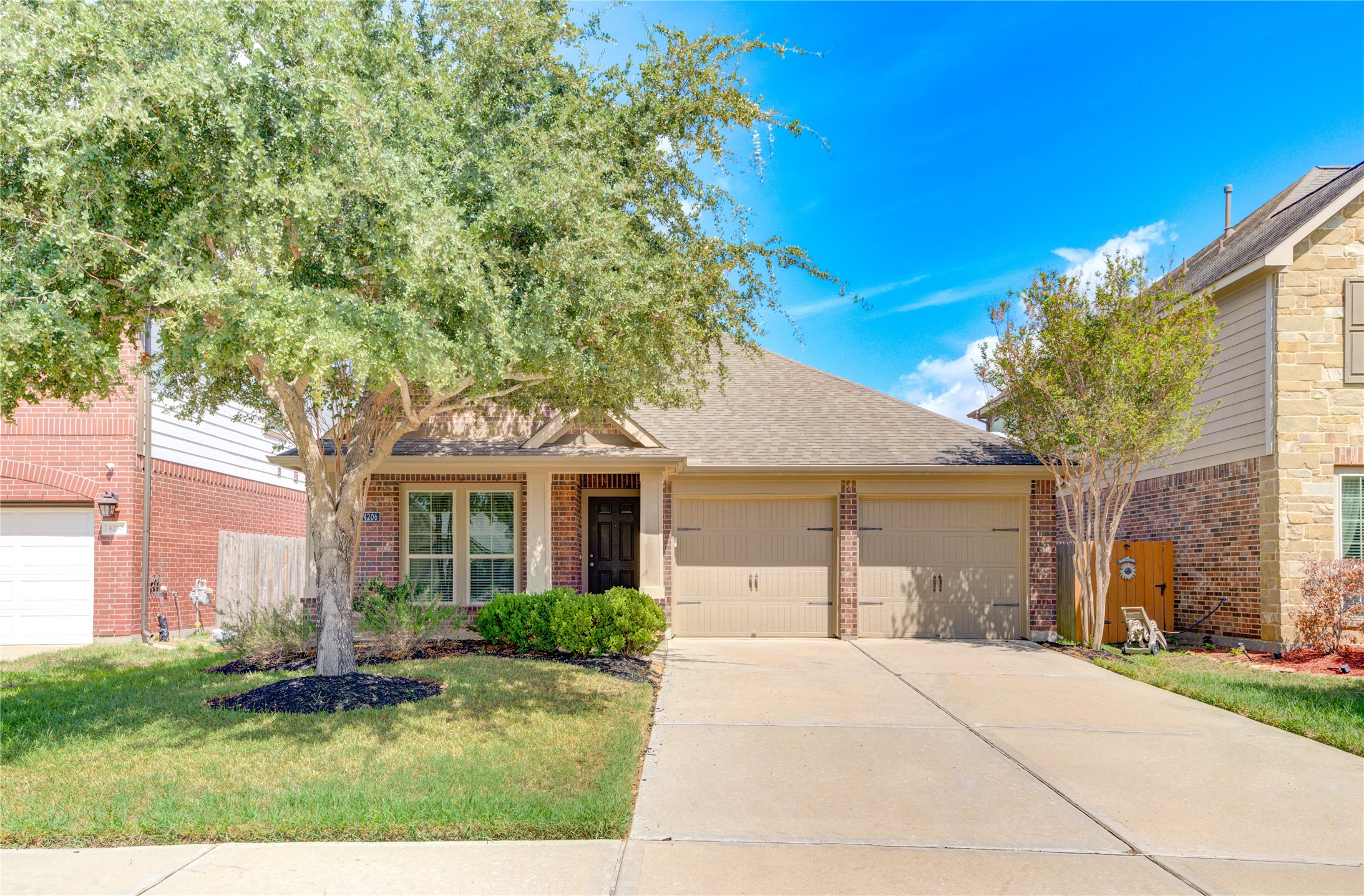 4206 Ponderosa Hills Lane Property Photo 1