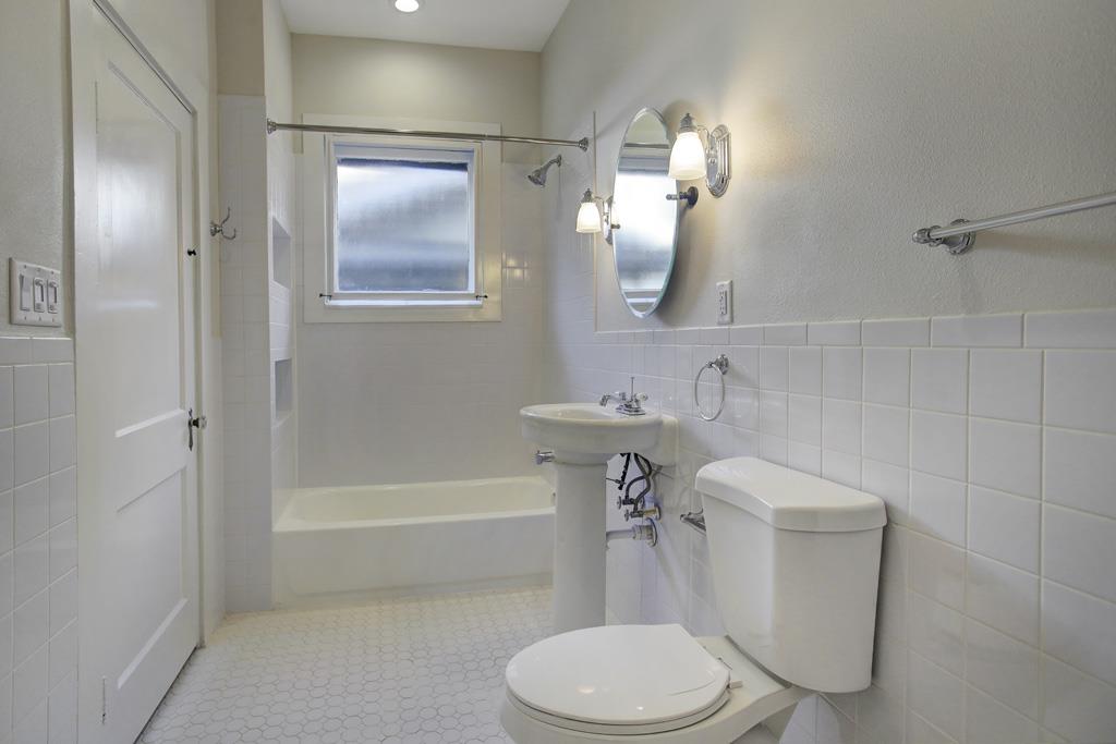 217 Marshall Street A Property Photo 9