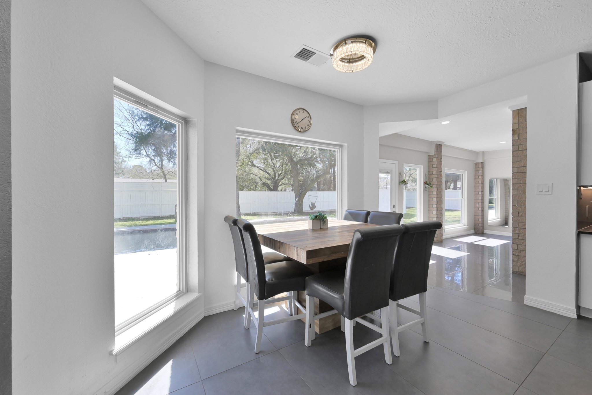 10420 Hufsmith Road Property Photo 4