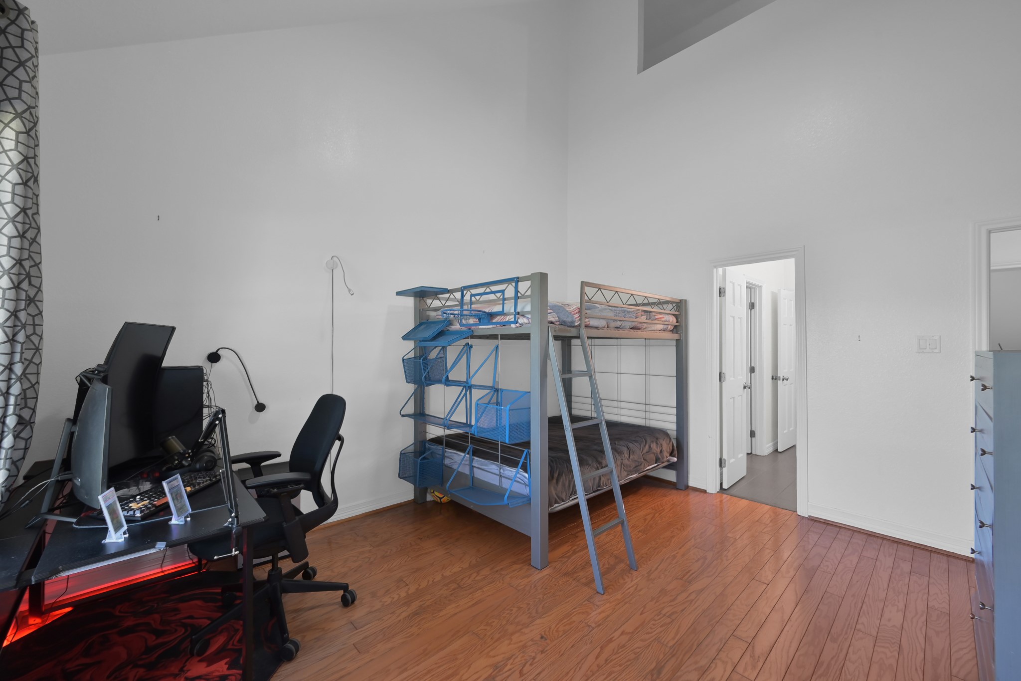 10420 Hufsmith Road Property Photo 6