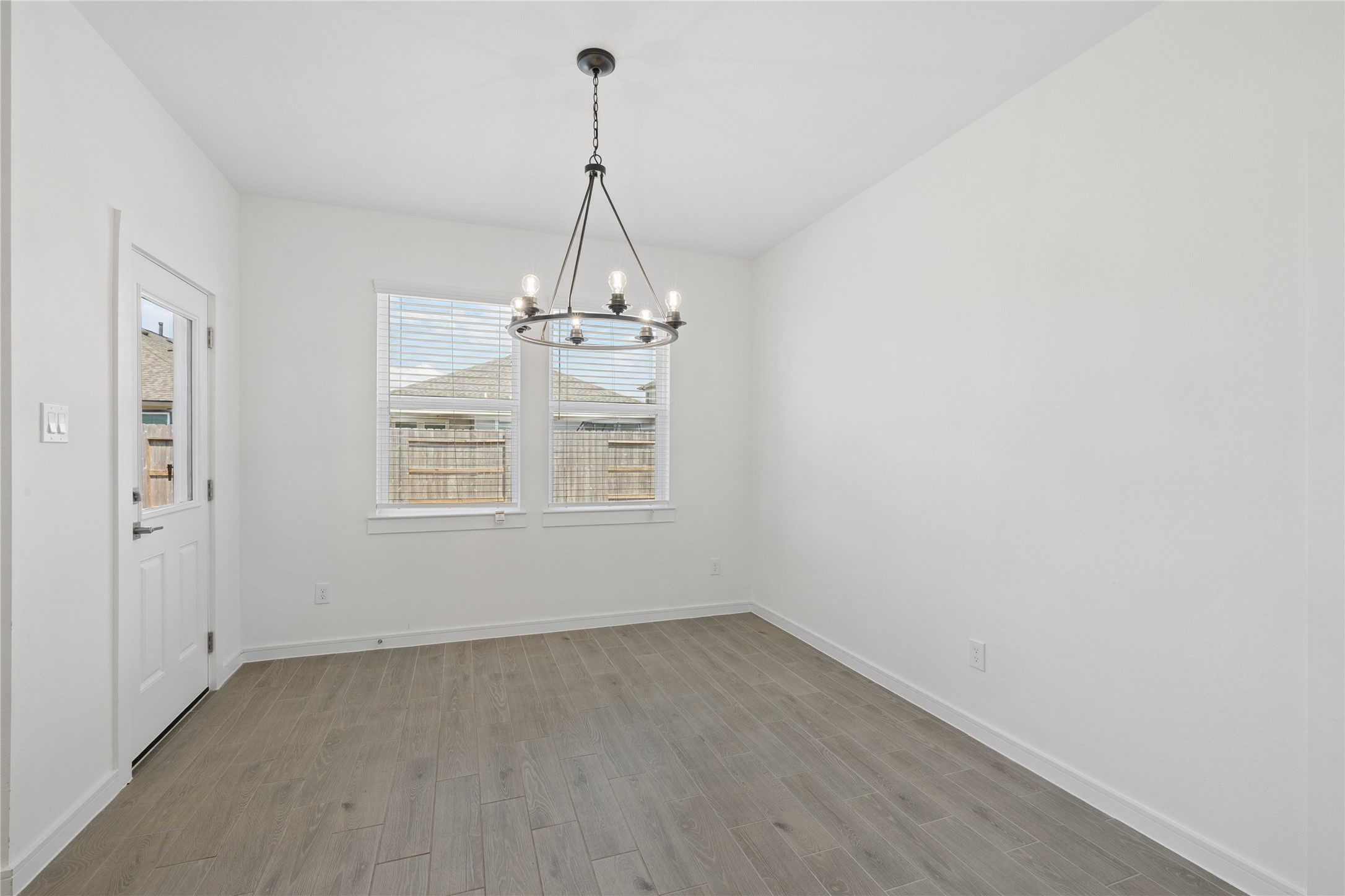 8434 Tranquil Bay Court Property Photo 12