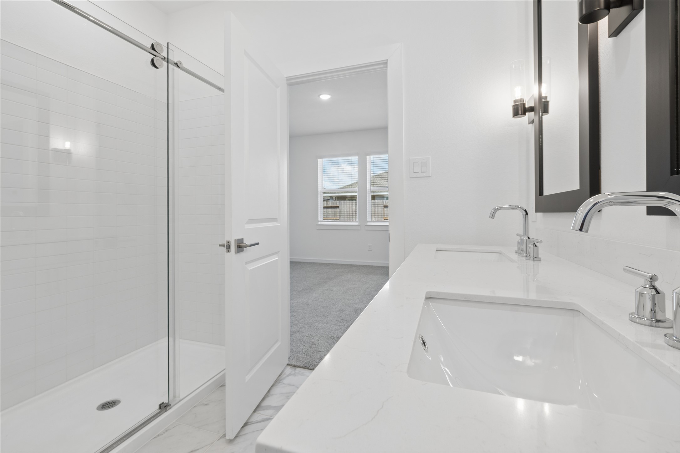 8434 Tranquil Bay Court Property Photo 16