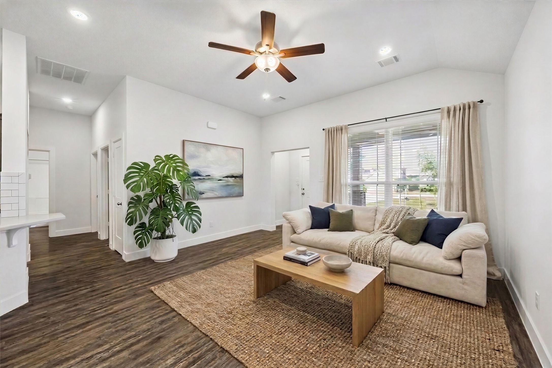 260 Shoreview Drive Property Photo 2