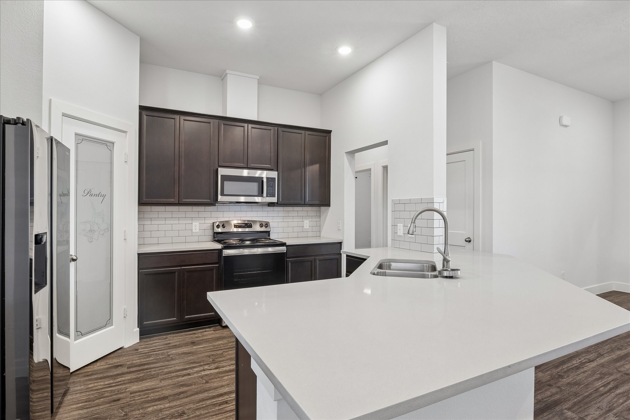 260 Shoreview Drive Property Photo 10