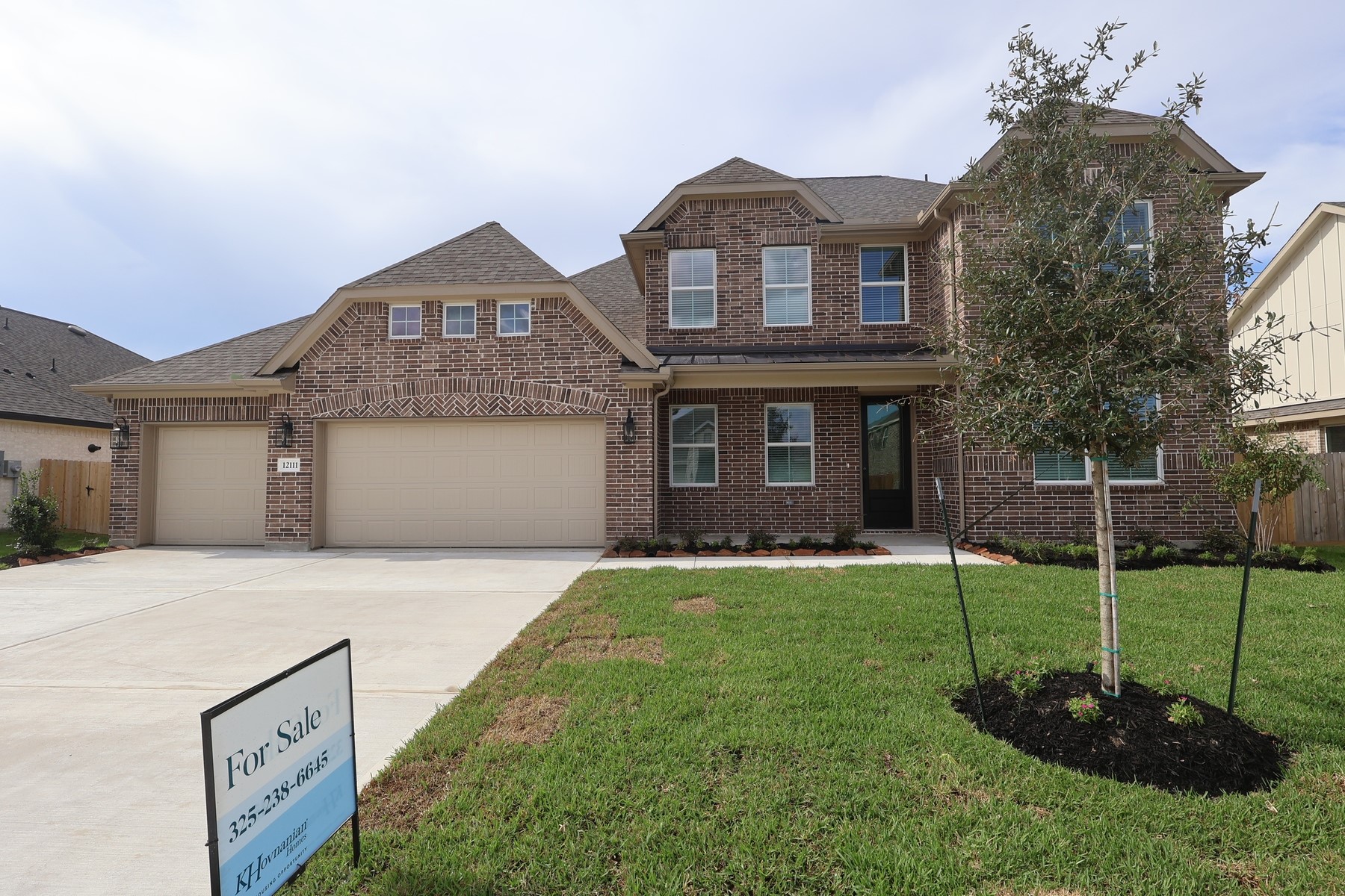 12111 Upper Meadows Avenue Property Photo 1
