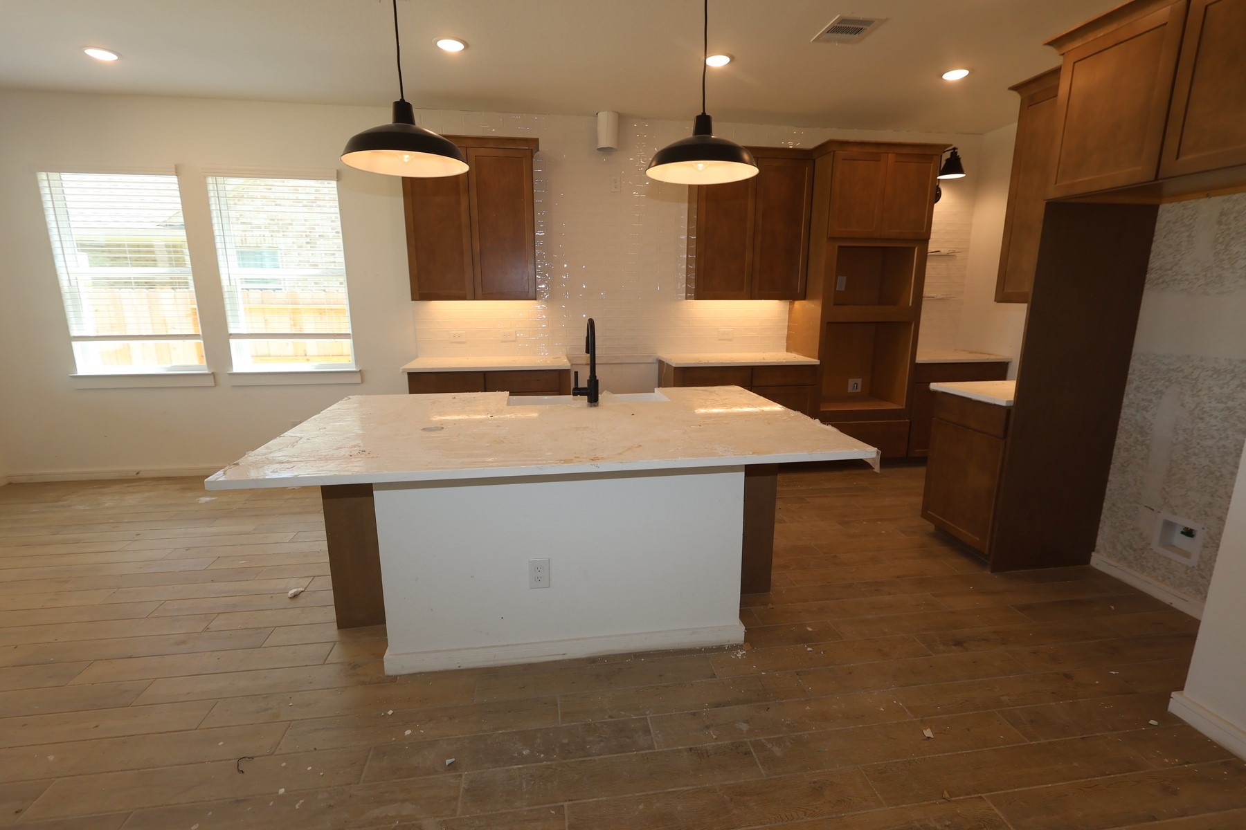 12111 Upper Meadows Avenue Property Photo 3