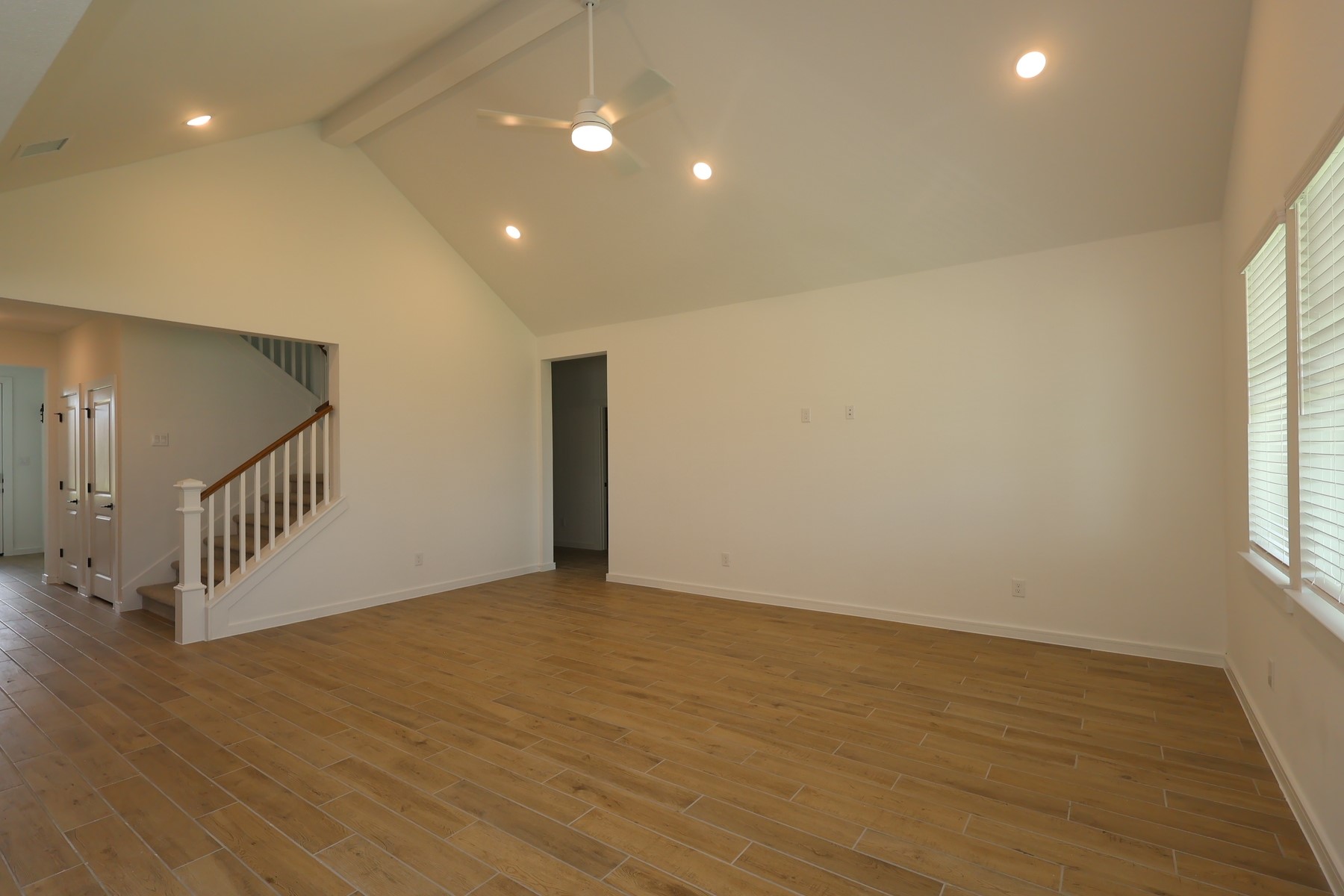 12111 Upper Meadows Avenue Property Photo 5