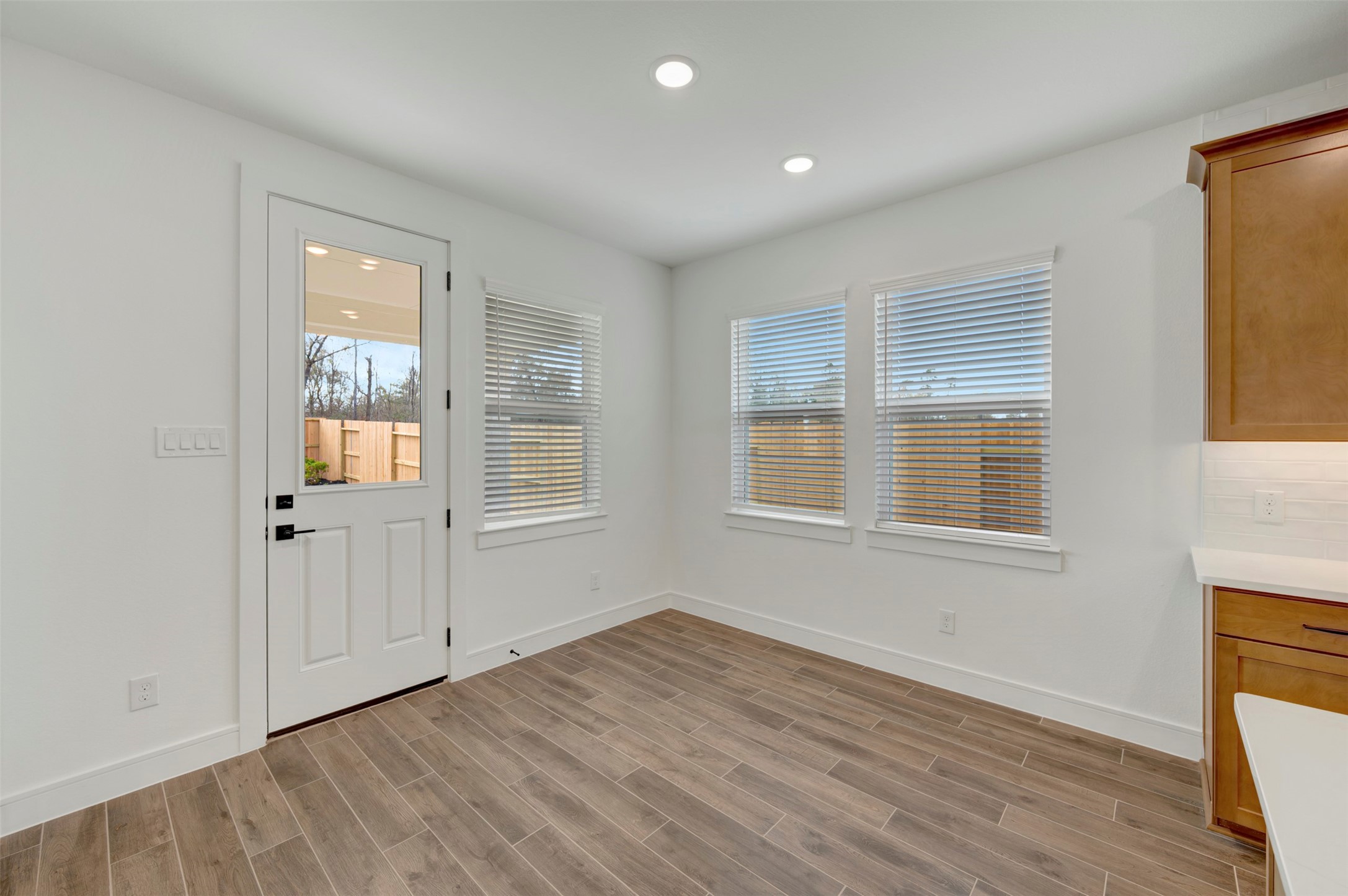 12111 Upper Meadows Avenue Property Photo 22