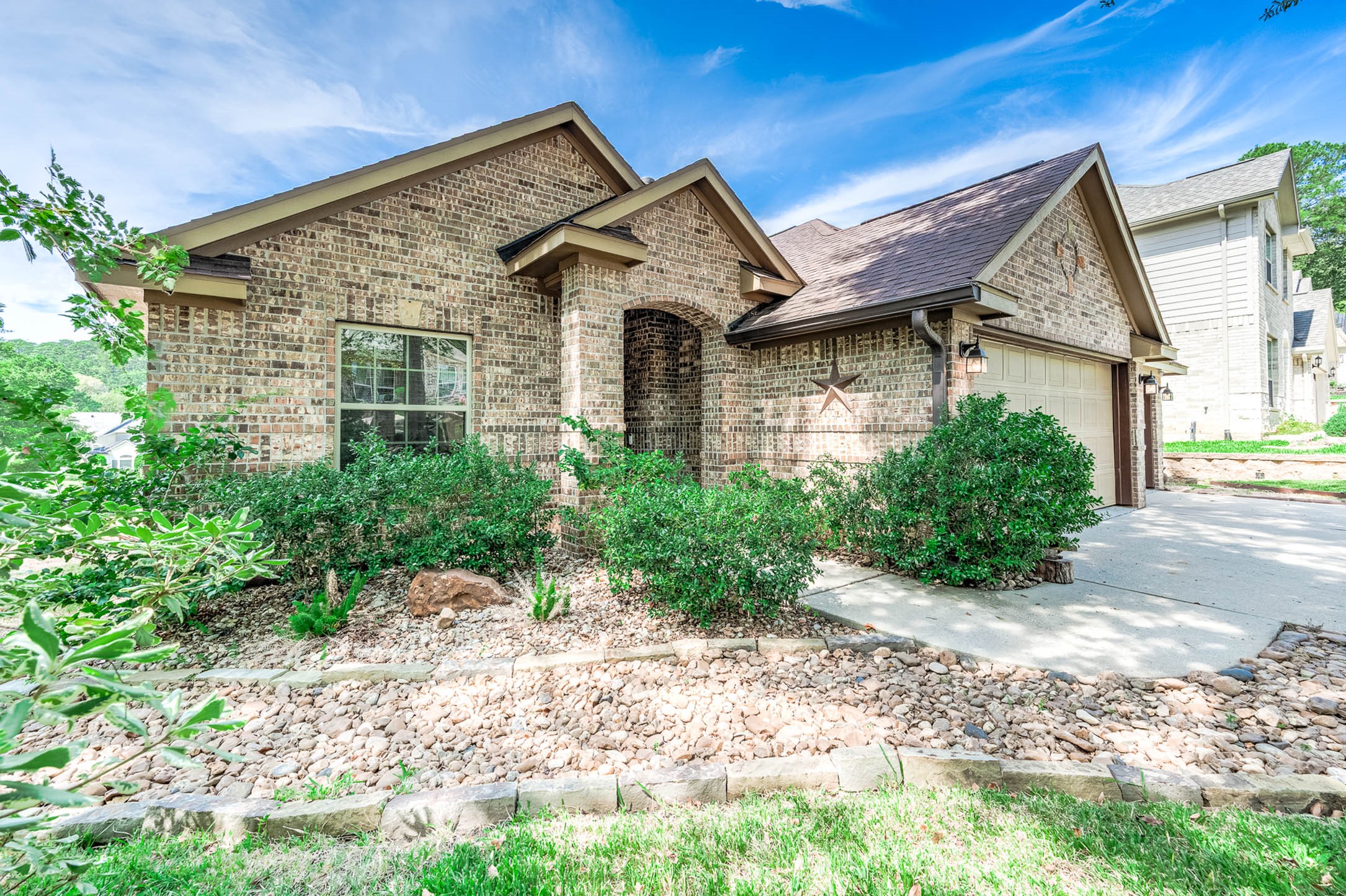 13722 Vail Drive Property Photo 6