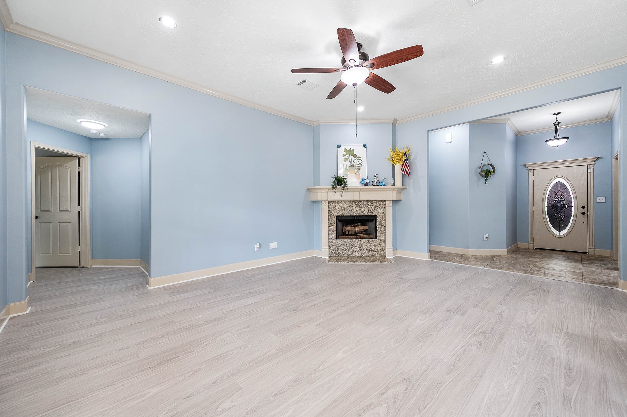 13722 Vail Drive Property Photo 11