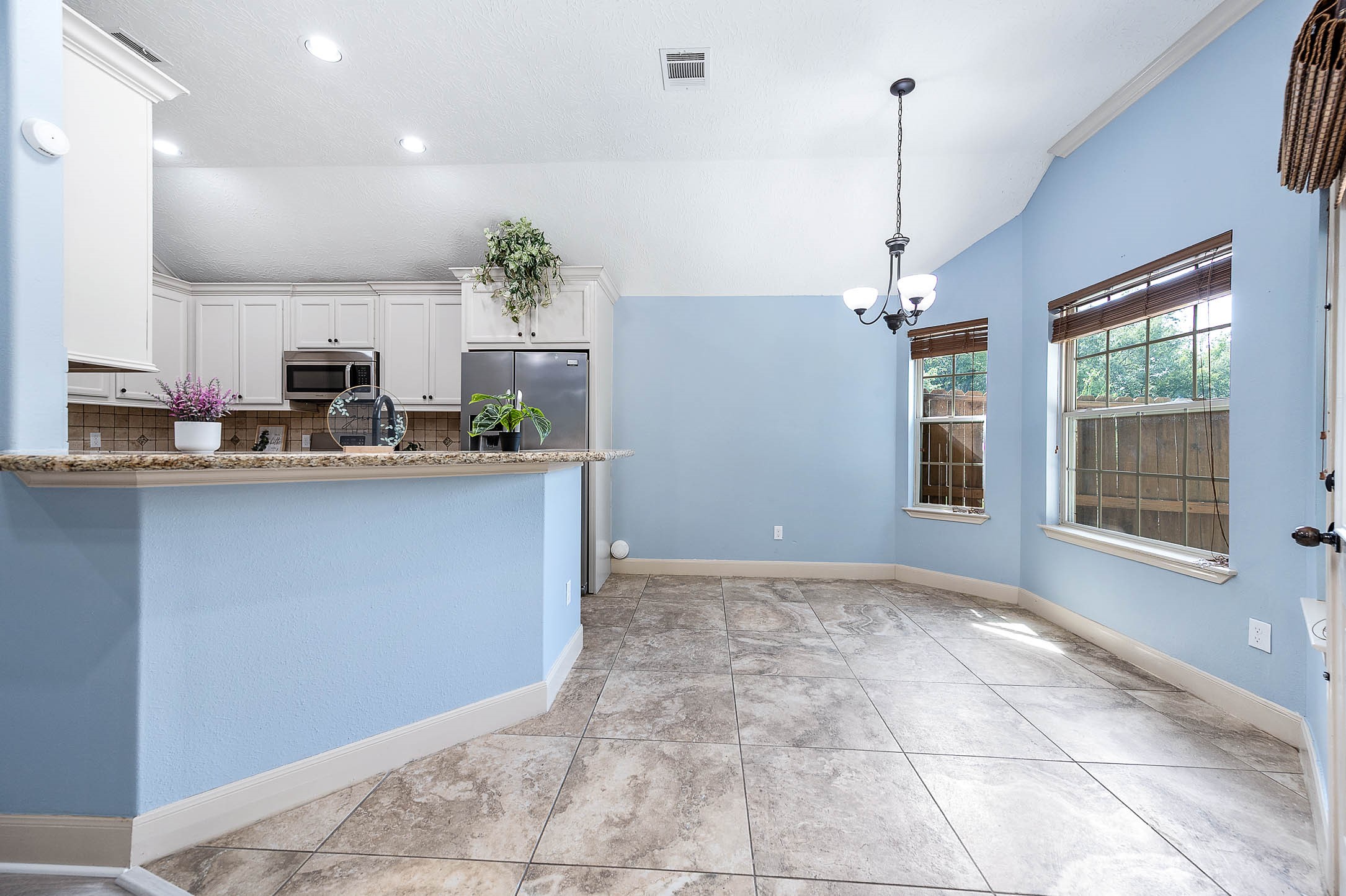 13722 Vail Drive Property Photo 20