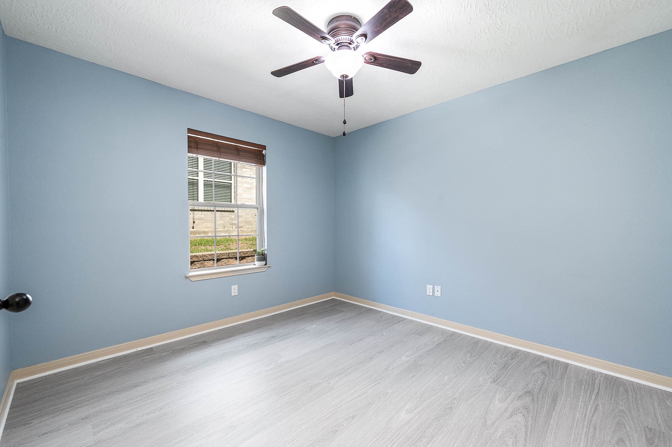 13722 Vail Drive Property Photo 30