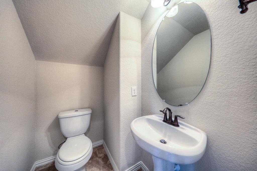 27 Sawbridge Circle Property Photo 12