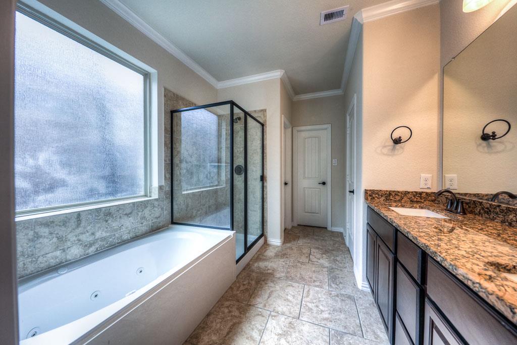 27 Sawbridge Circle Property Photo 16
