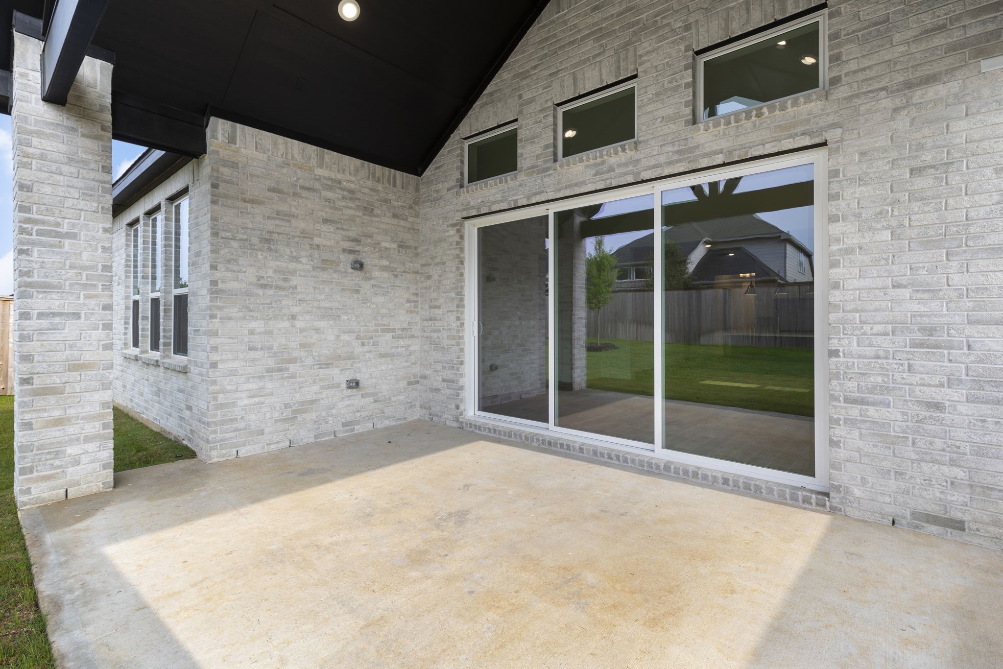 8011 Fenway Heights Drive Property Photo 27