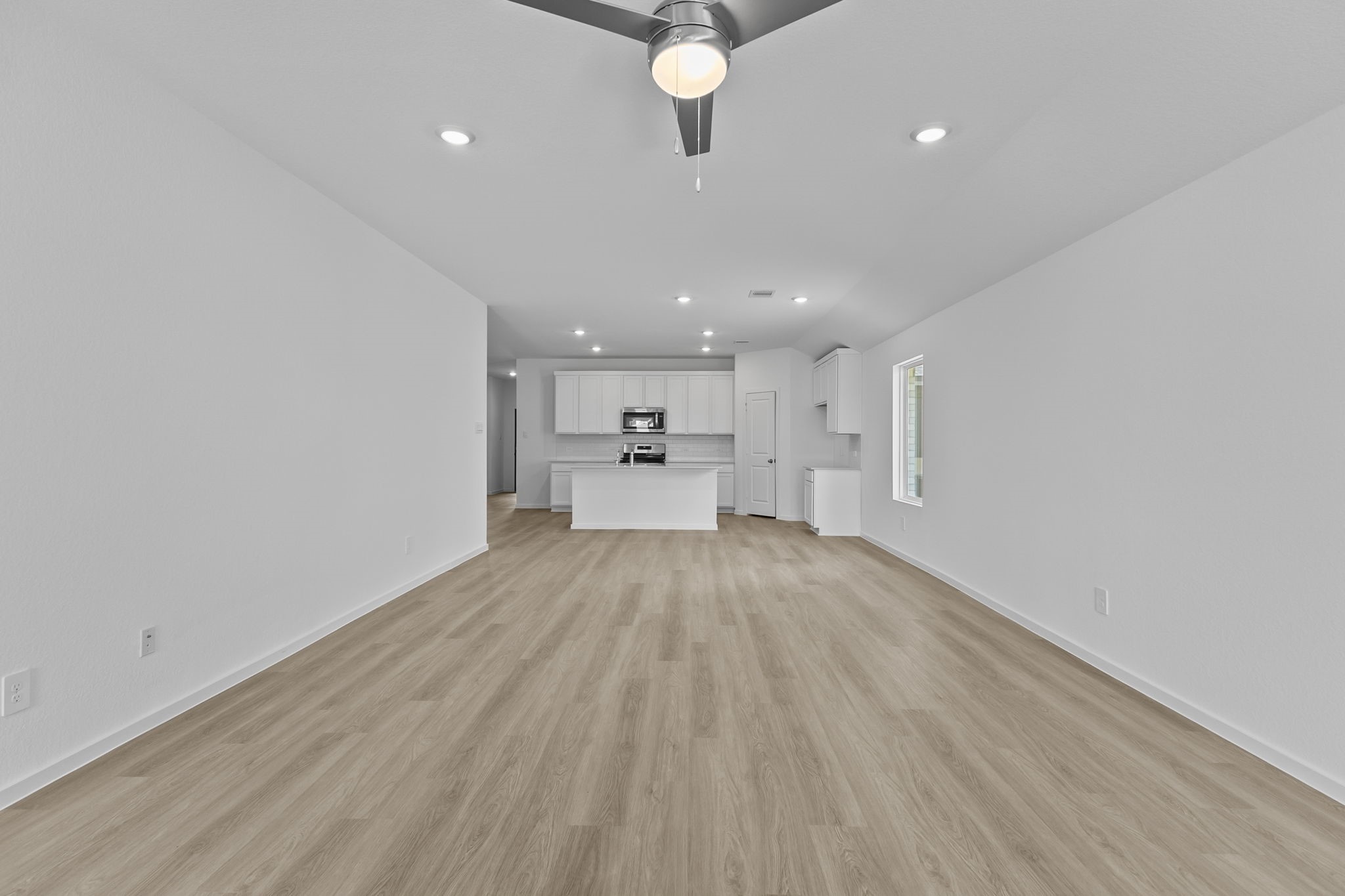 4056 Sun Burst Lane Property Photo 15