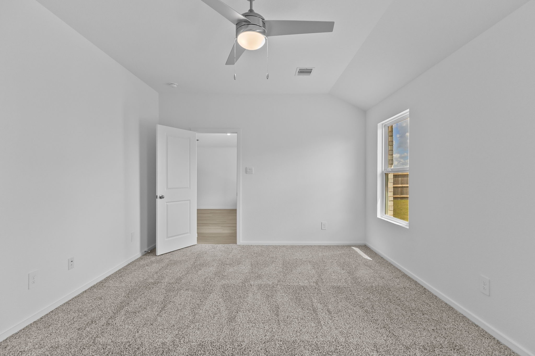 4056 Sun Burst Lane Property Photo 17